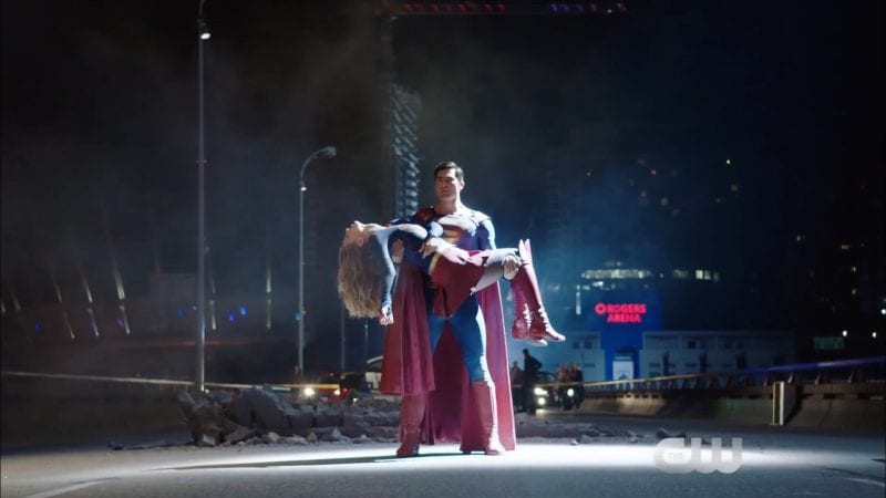 supergirl-hero-in-you-trailer-the-cw-full-hd1080p-mp4_snapshot_00-50_2016-10-13_01-03-11